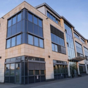 Iloq Schließsystem Bürogebäude Verwaltung Unternehmen