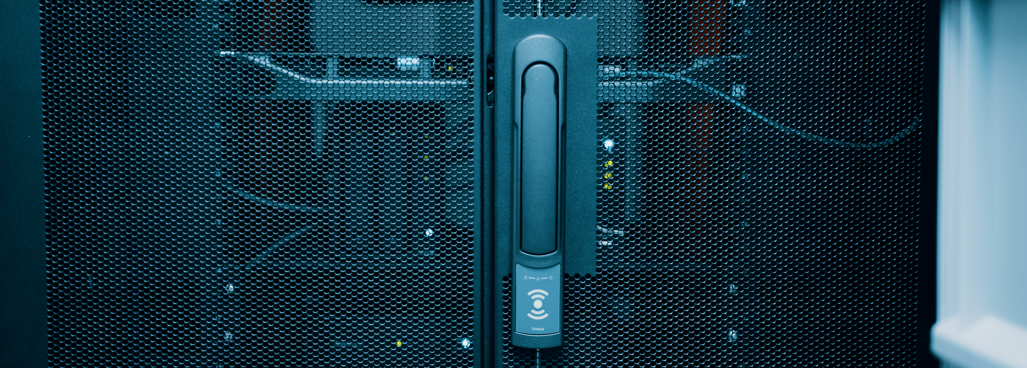 Rechenzentrum Sicherheit Serverschrank Tanlock Honeywell Security Zutrittskontrolle Serverraum